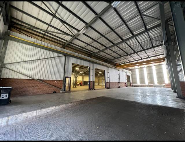1,798M² WAREHOUSE TO LET IN STRIJDOMPARK